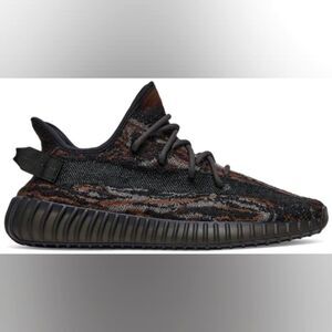 Yeezy boost 350 v2 size 8.5